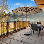 Stylish Alpine Hideaway With Panoramic Views * Zweisimmen