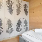 Apartment Stylish Alpine Hideaway With Panoramic Views