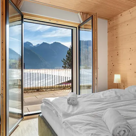 Stylish Alpine Hideaway With Panoramic Views Apartment Zweisimmen