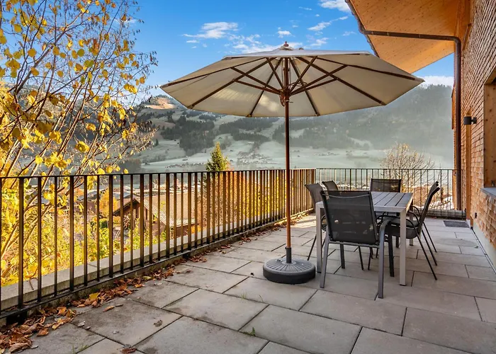 Stylish Alpine Hideaway With Panoramic Views * زويسمن