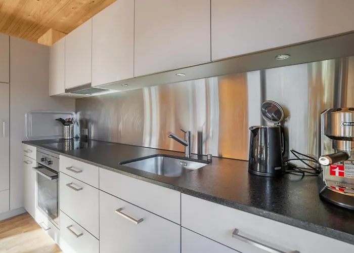 Stylish Alpine Hideaway With Panoramic Views * Zweisimmen